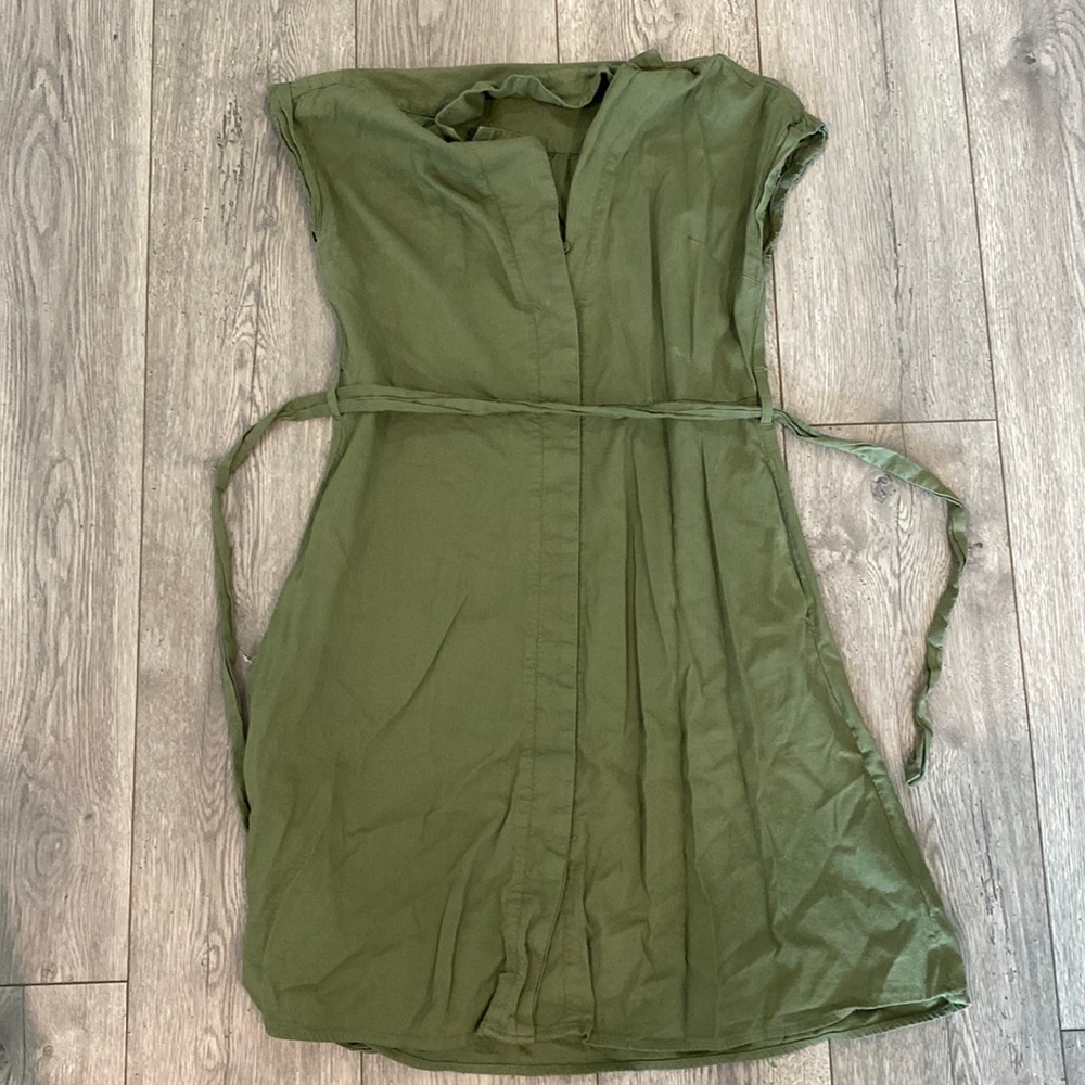Green Old Navy dress size XS